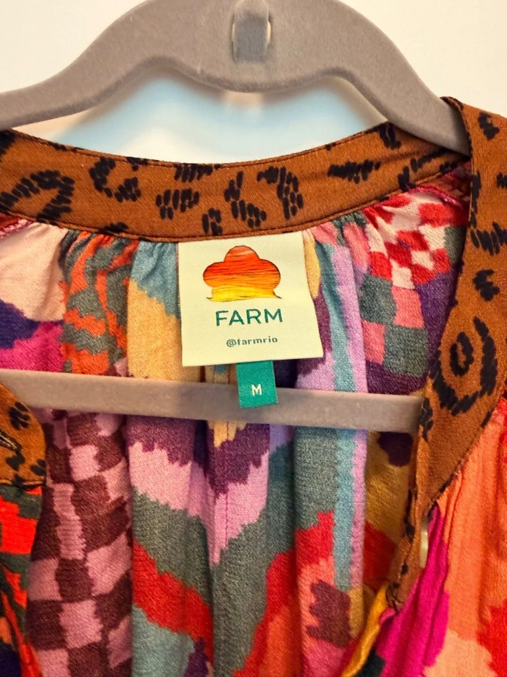 Vibrant, eclectic Farm Rio dress (M) - Picture 3 of 8